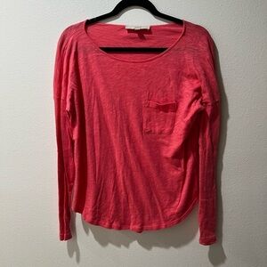 Loft Size Medium Women's Coral Long Sleeve Top with a pocket, EUC, lightweight